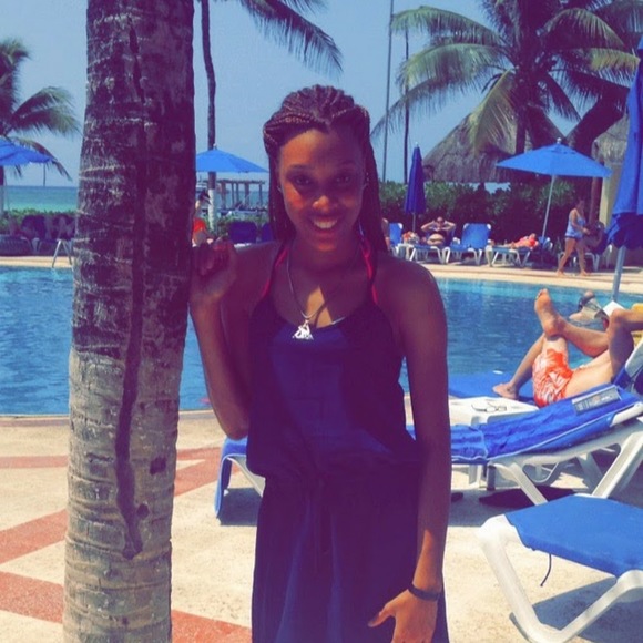 Meet your Posher, Lashell - Picture 1 of 1